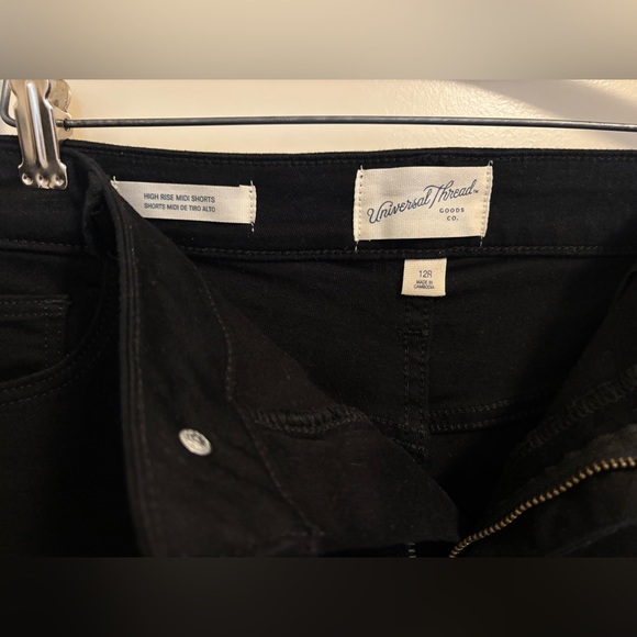 Universal Thread High Rise Midi Shorts - Picture 5 of 7